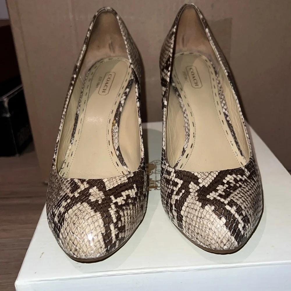 Coach Loise Printed Python Wedge - Picture 3 of 7